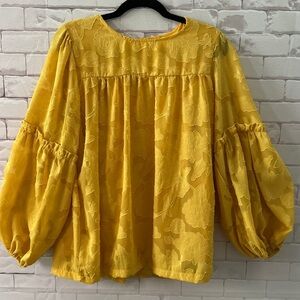 Women’s Size Medium Yellow Balloon Sleeve Blouse Spring Summer Lightweight